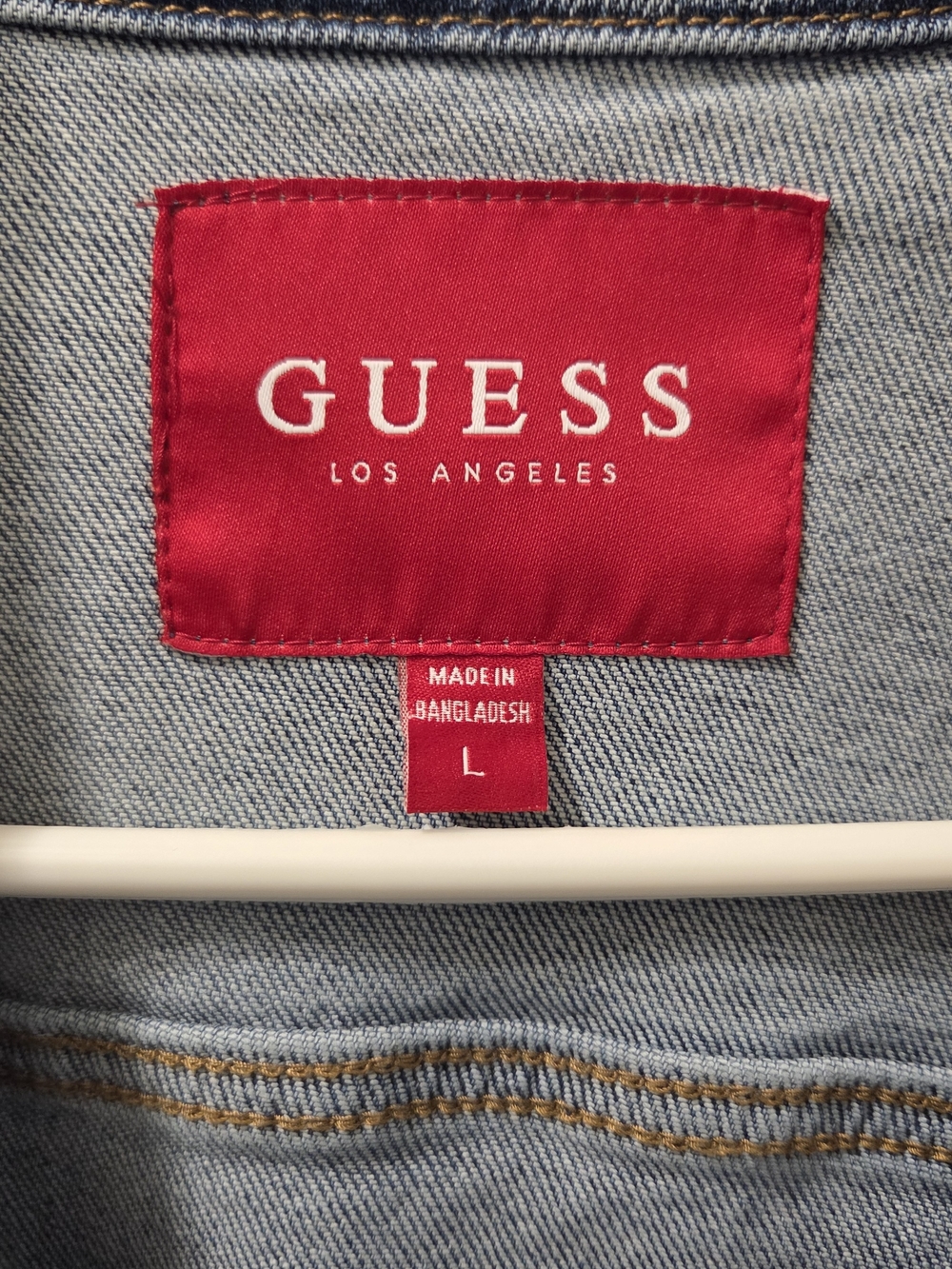 GUESS Women's Light Wash Blue Denim Jacket - Picture 2 of 4
